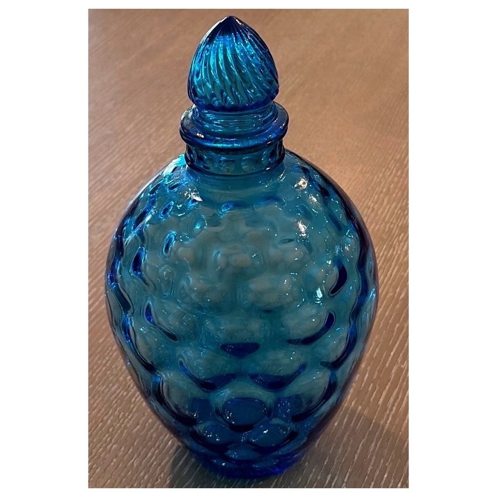 Wheaton Glass Peacock Blue Honeycomb Decanter with Stopper Vintage Turquoise